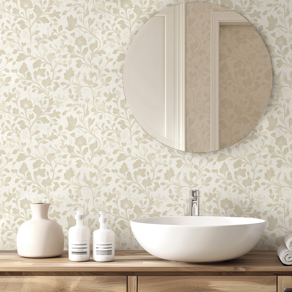 Papel tapiz beige hojas elegantes para baño y recámara