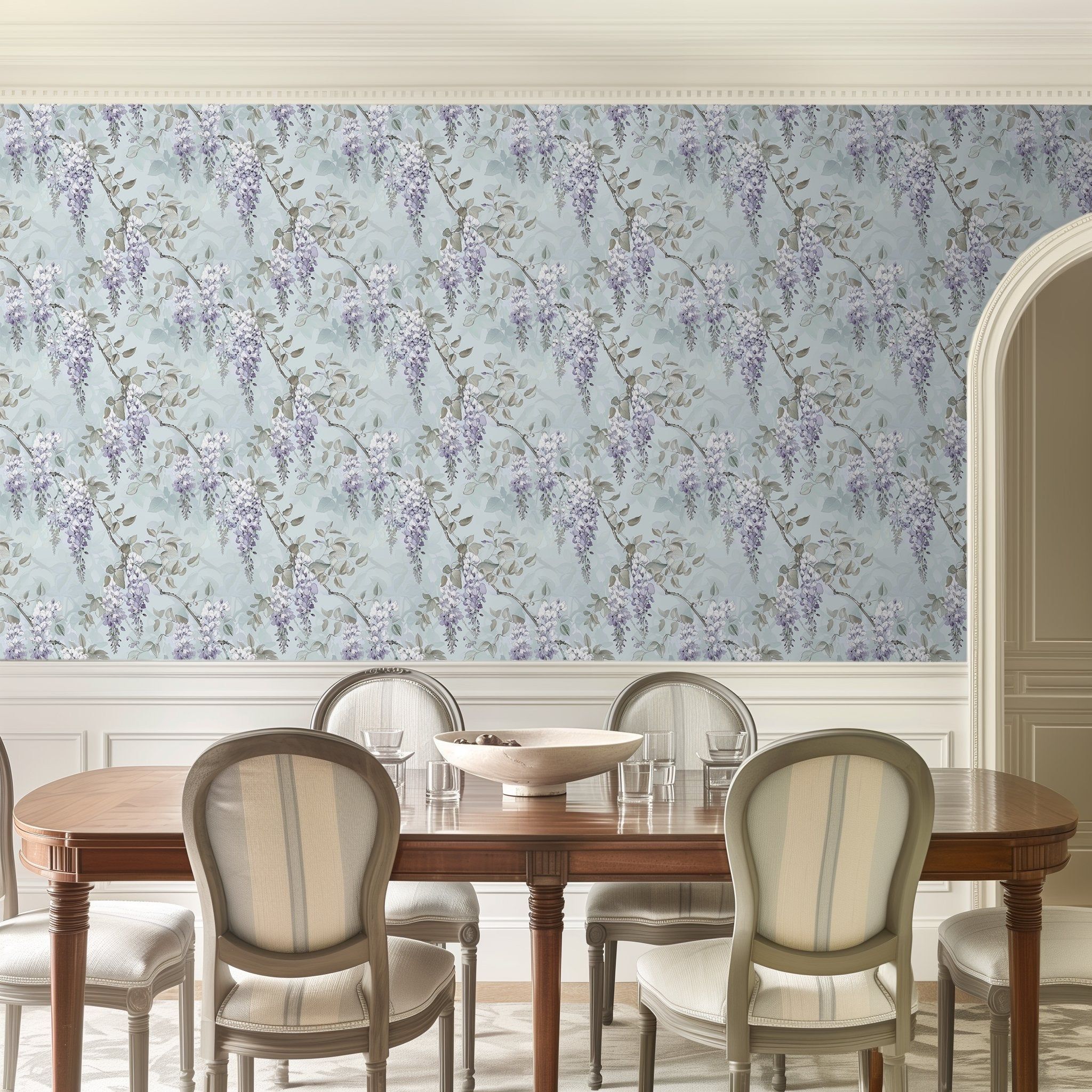 Papel tapiz Ramas de flores lilas sobre azul