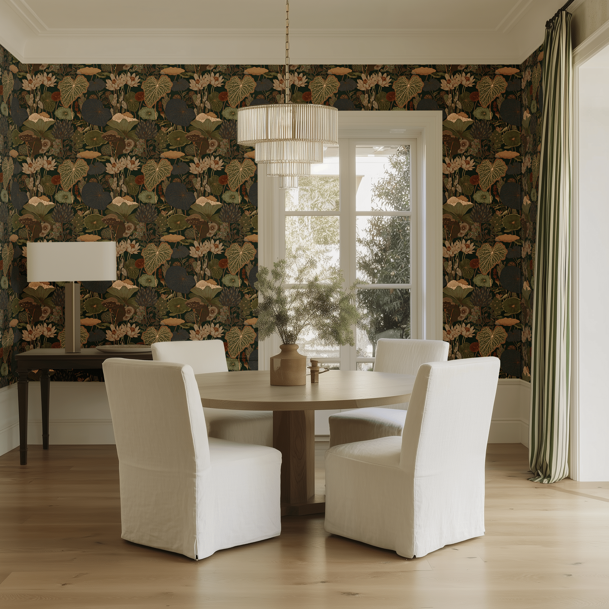 Papel tapiz Flores y hojas acuáticas oscuras