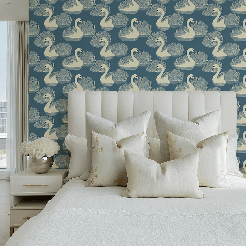 Papel tapiz Cisnes crema sobre azul petróleo